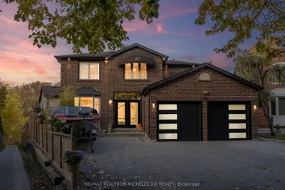 Detached in Markham