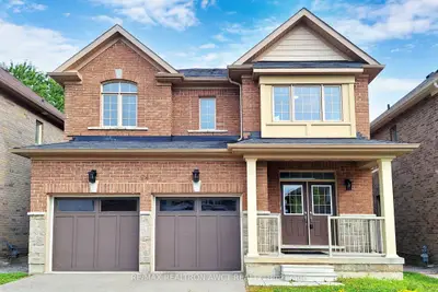 74 Robb Thompson Road, East Gwillimbury, On L0g 1m0