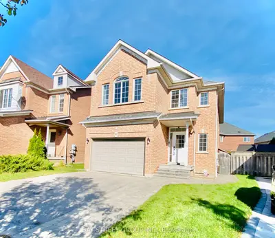 Detached in Richmond Hill