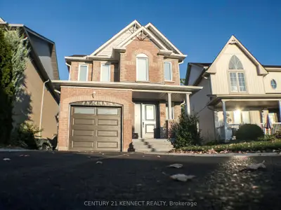 52 Margaret Graham Crescent, East Gwillimbury, On L0g 1m0