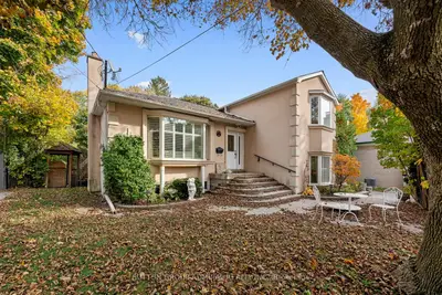 Detached in Richmond Hill