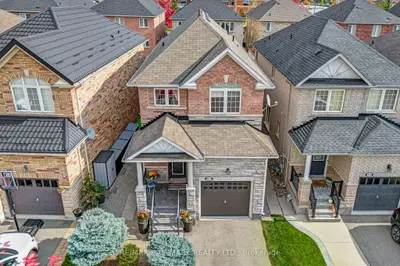 Detached in Vaughan