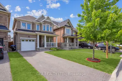 Detached in New Tecumseth