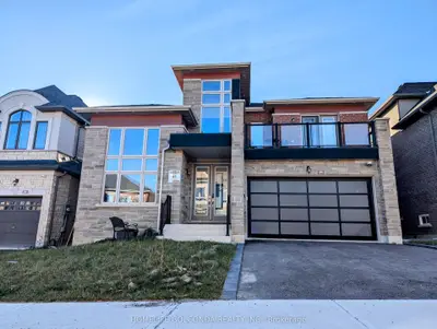 Detached in East Gwillimbury