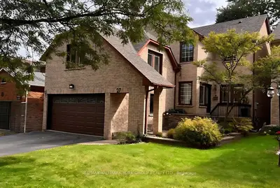 Detached in Aurora