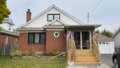 Detached in Aurora