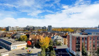 Condo Apartment in Markham