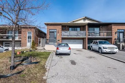 Semi-Detached in Vaughan