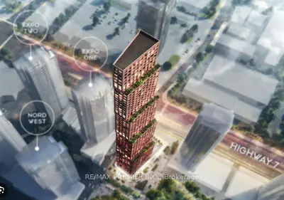 Condo Apartment in Vaughan