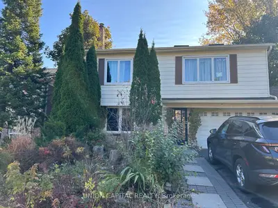 Detached in Newmarket