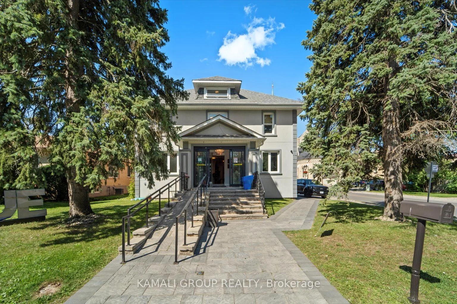 4 Church Street S 3, Richmond Hill, On L4c 1w2