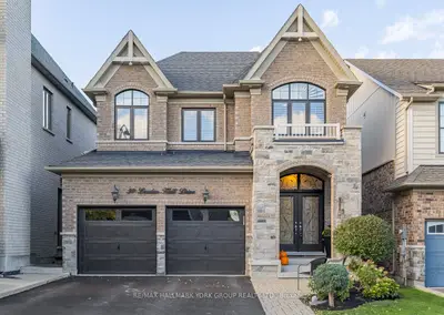 Detached in East Gwillimbury