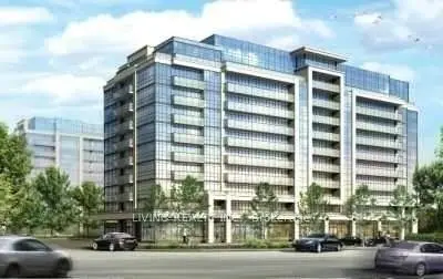 Condo Apartment in Richmond Hill