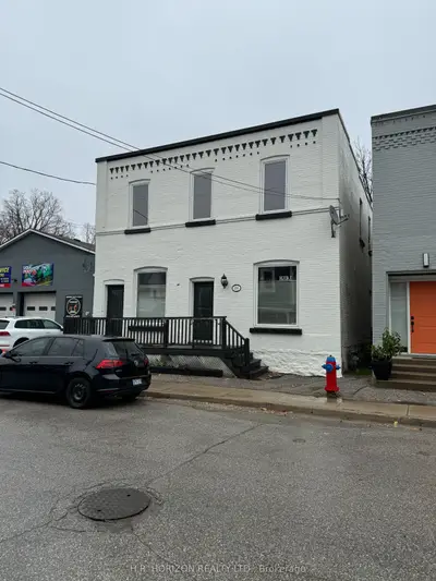 Duplex in King
