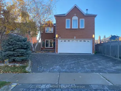 Detached in Vaughan