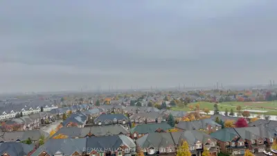 Condo Apartment in Vaughan