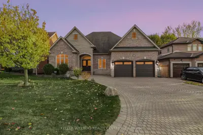 Detached in Newmarket