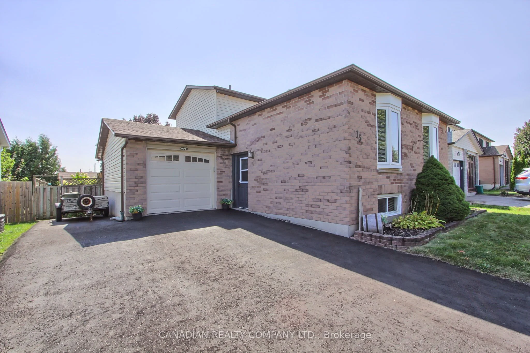 15 Northgate Drive, Bradford West Gwillimbury, On L3z 2g9