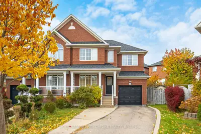 Semi-Detached in Vaughan