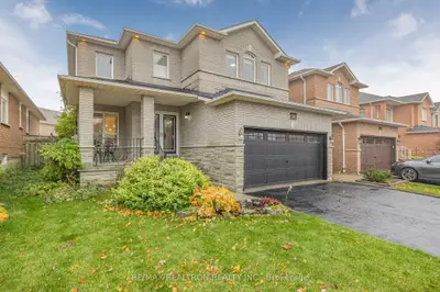 Detached in Vaughan