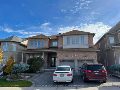 Detached in Markham