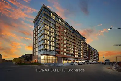Condo Apartment in Vaughan