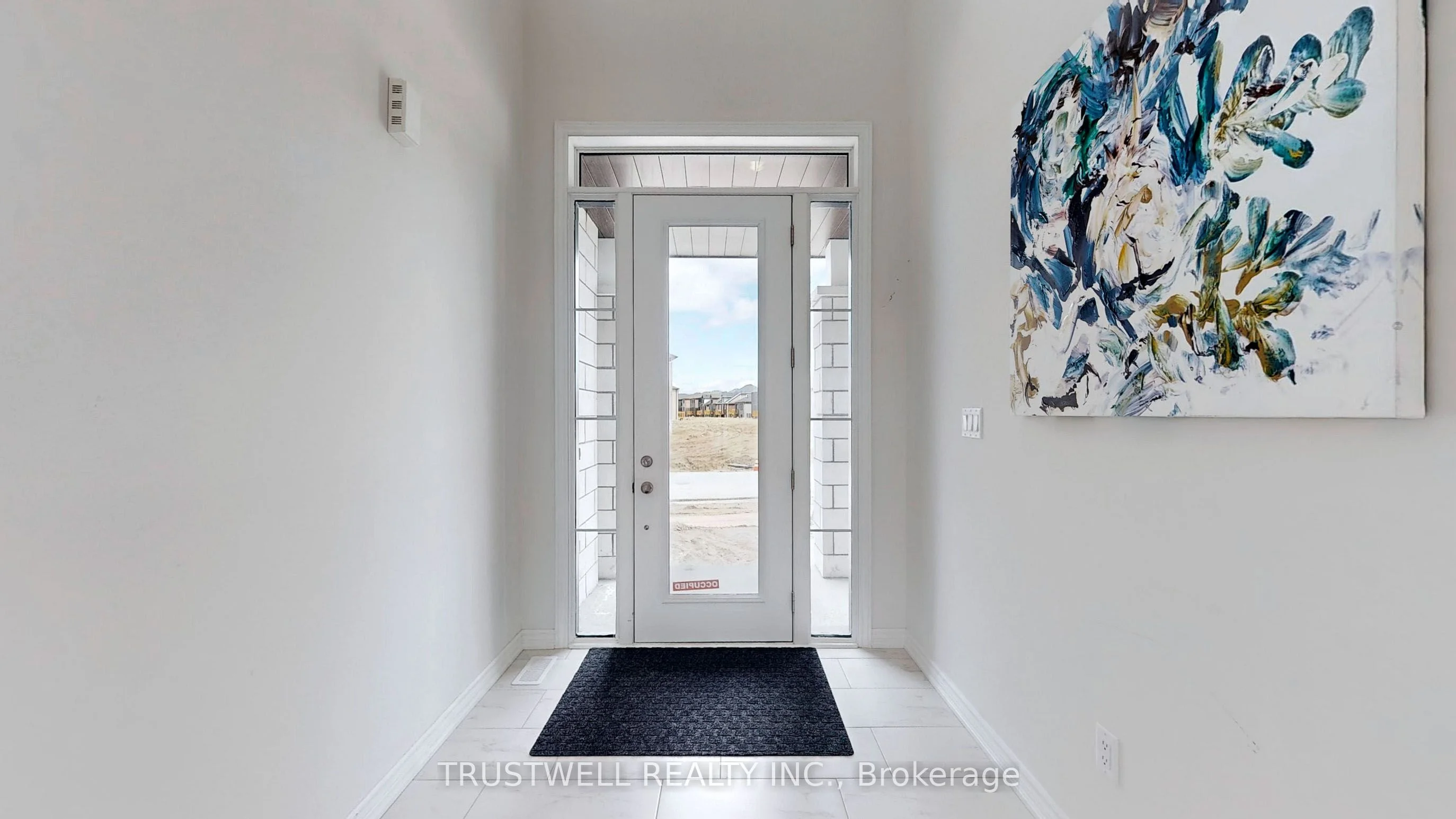 Detached in Wasaga Beach