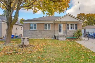 Detached in Barrie