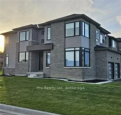 14 TRAN Street, Wasaga Beach, ON L9Z 1J7