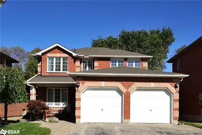 Detached in Barrie