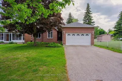Detached in Barrie
