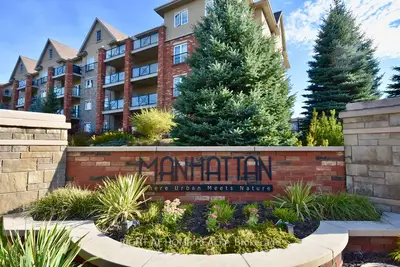 Condo Apartment in Barrie