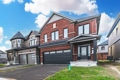 Detached in Barrie