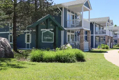 Common Element Condo in Oro-Medonte
