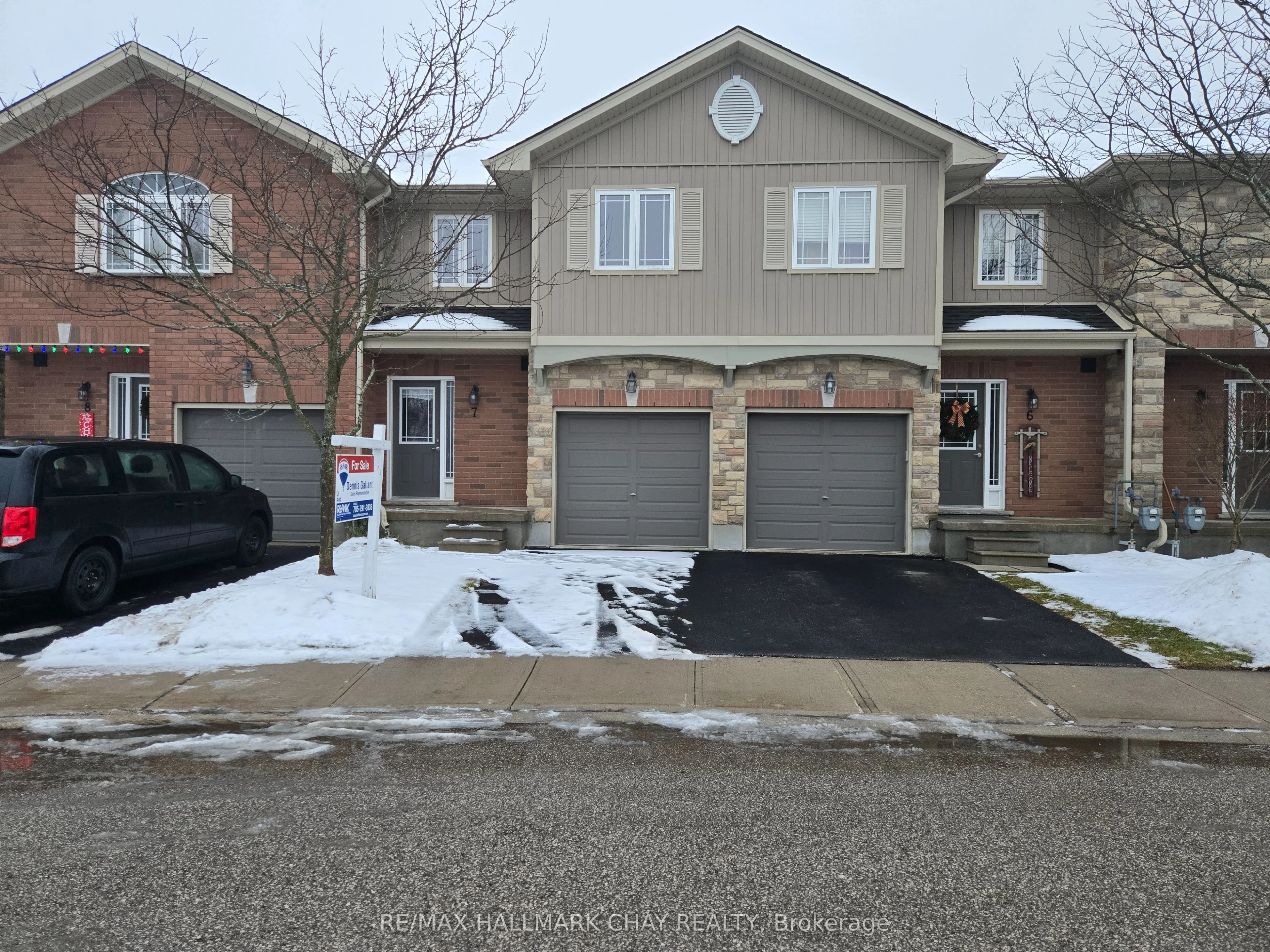 204 Alva Street S 7, Barrie, On L4n 3w3