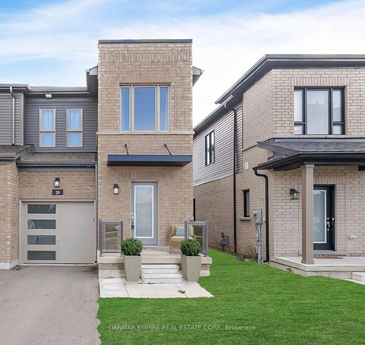 26 South Park Lane, Barrie, On L9j 0m8