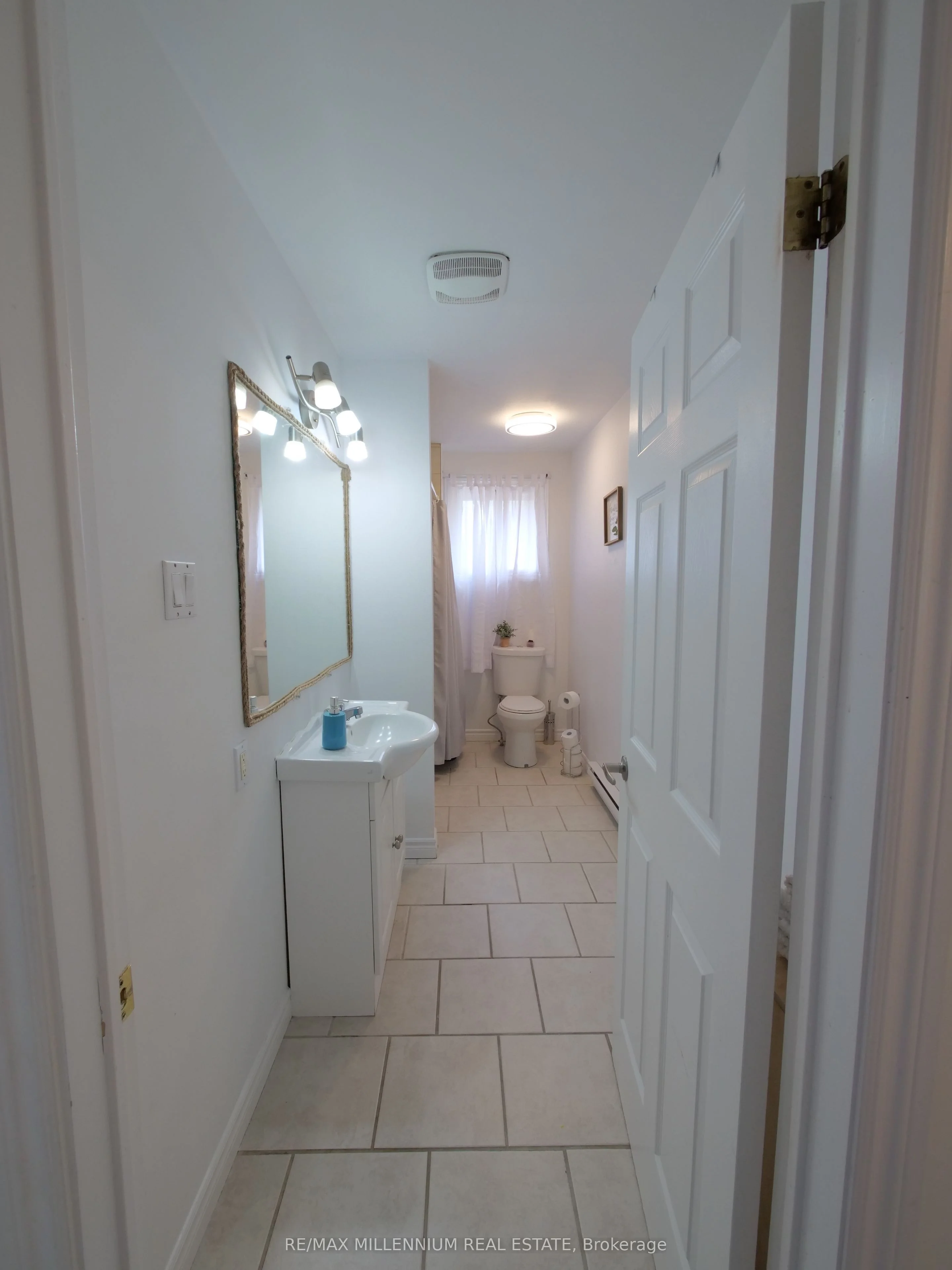 512 Mosley Street 2, Wasaga Beach, ON L9Z 2J4