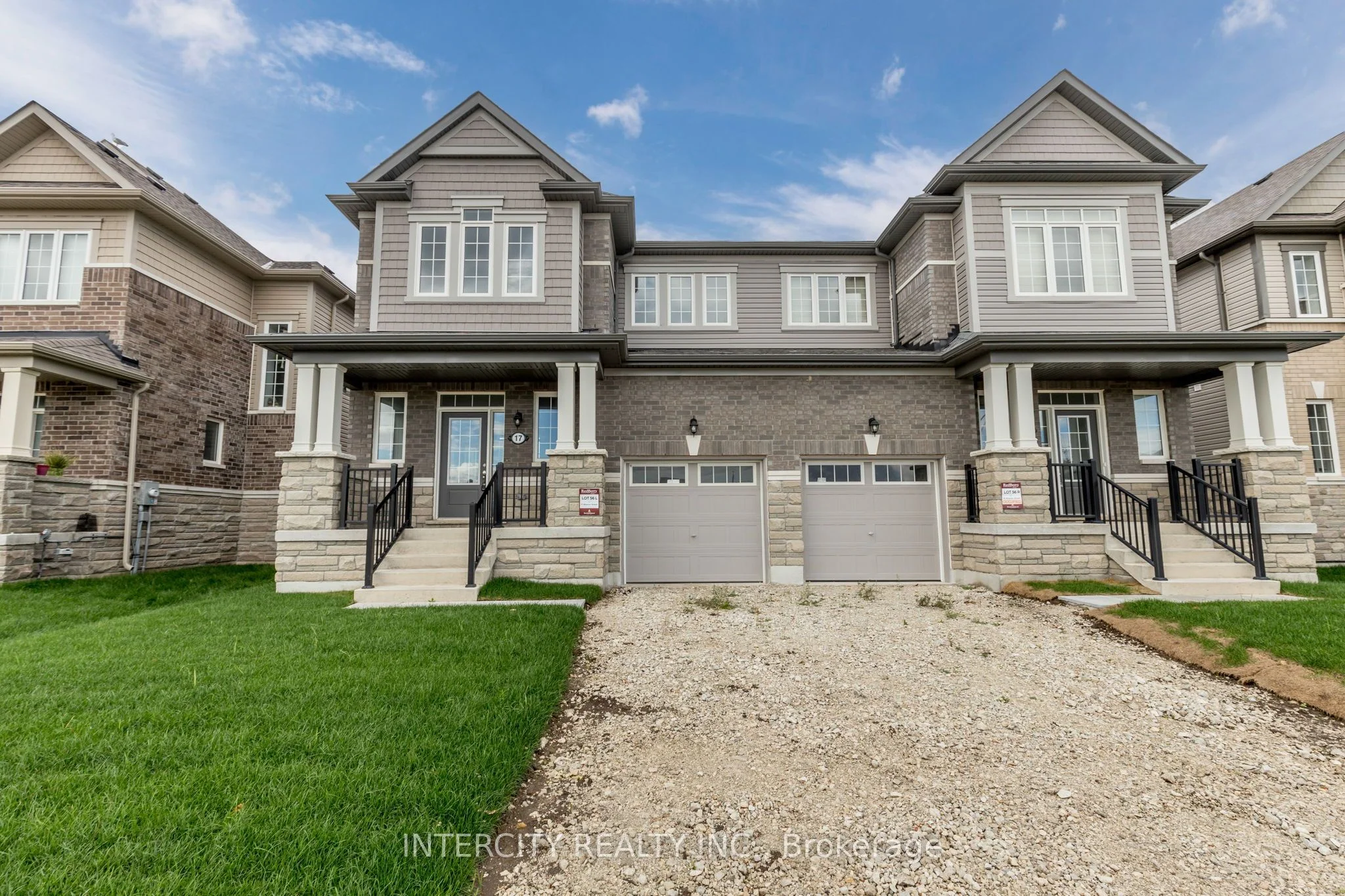 17 Mission Street, Wasaga Beach, On L9z 0l8