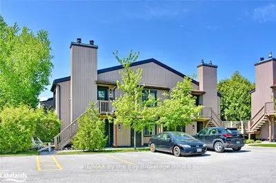 23 Dawson Drive 102, Collingwood, On L9y 5b4