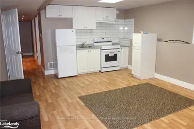 Condo Apartment in Wasaga Beach