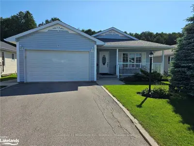 7 Virginia Avenue, Wasaga Beach, On L9z 3a8