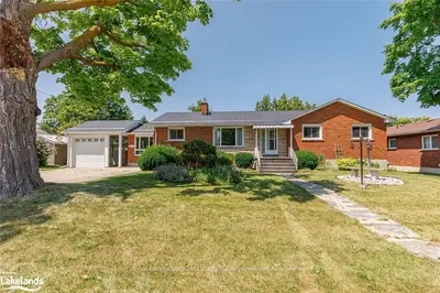 Detached in Collingwood
