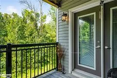 4 BRANDY LANE Drive 202, Collingwood, ON L9Y 0X4