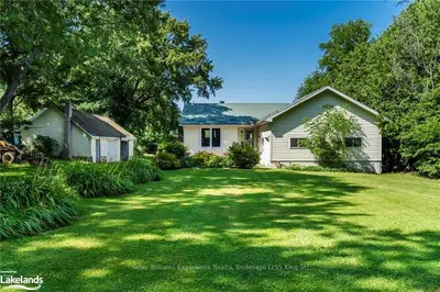 Detached in Oro-Medonte