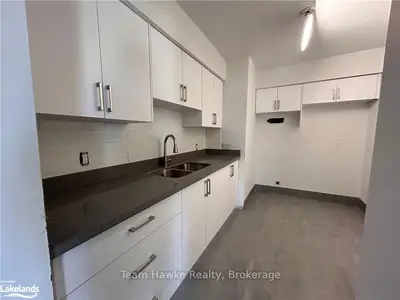Condo Townhouse in Midland