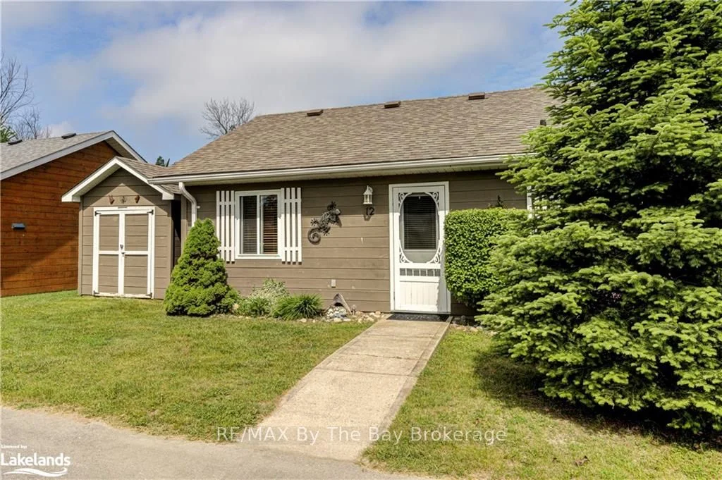 12 Kawartha Crescent, Wasaga Beach, On L9z 1x7