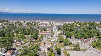 Part 2 & 3 Nancy Street, Wasaga Beach, On L9z 2k5