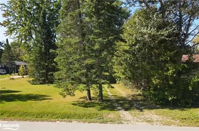 Vacant Land in Tay
