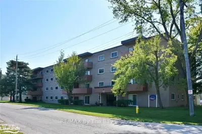 184 Eighth Street 409, Collingwood, On L9y 2c8