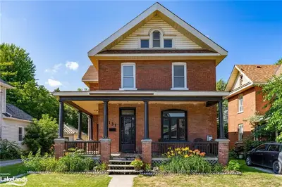 Detached in Collingwood